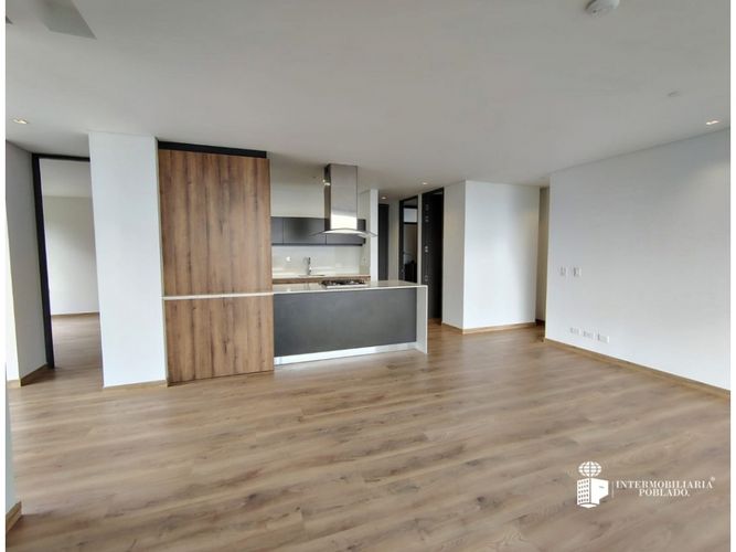 Apartamento de 3 alcobas en arriendo en Las Palmas, Medellín, 143 m² · foto 4 de 20