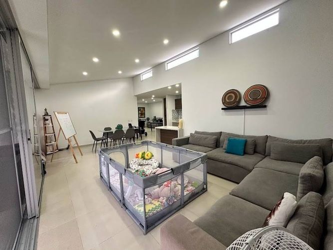 Casa de 3 alcobas en venta en Verde Horizonte, Jamundí, 164 m² · foto 4 de 15