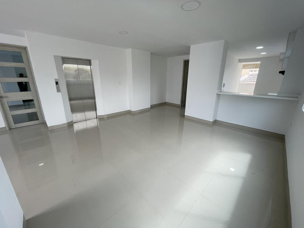 Apartamento en venta en Los Alpes, Barranquilla · foto 4 de 19