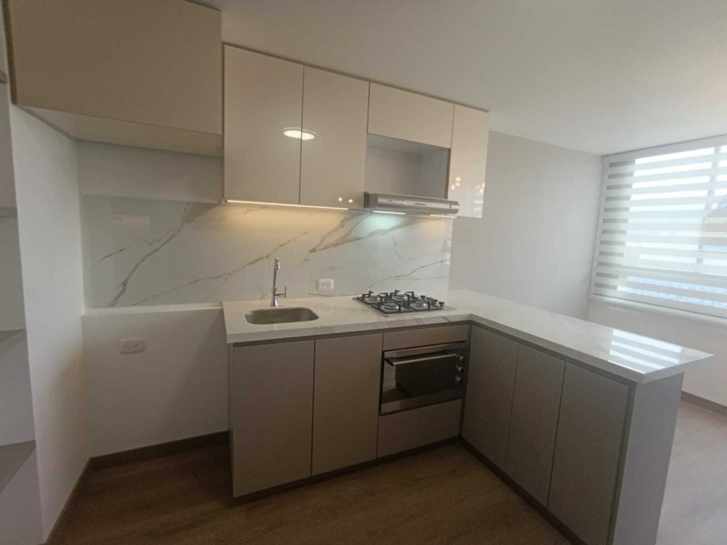 Apartamento en venta en San Jose De Usaquen, Bogotá · foto 9 de 16