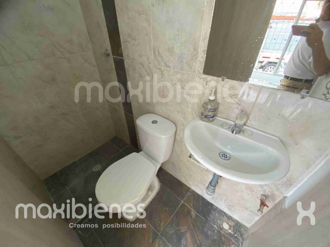 Local en arriendo en Belén Los Alpes, Medellín, 11 m² · foto 4 de 5