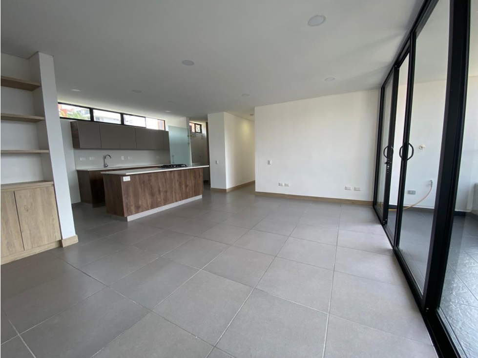 Apartamento en arriendo en El Tesoro, Medellín · foto 7 de 24