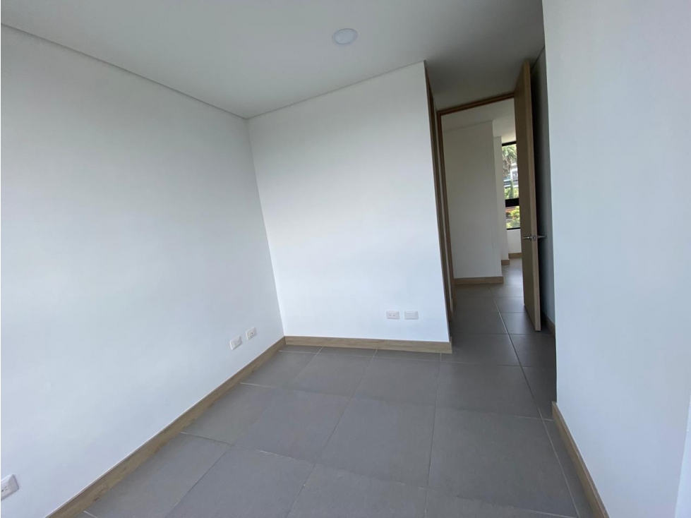 Apartamento en arriendo en El Tesoro, Medellín · foto 14 de 24