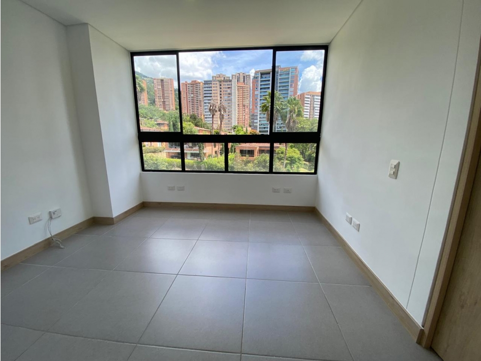 Apartamento en arriendo en El Tesoro, Medellín · foto 24 de 24