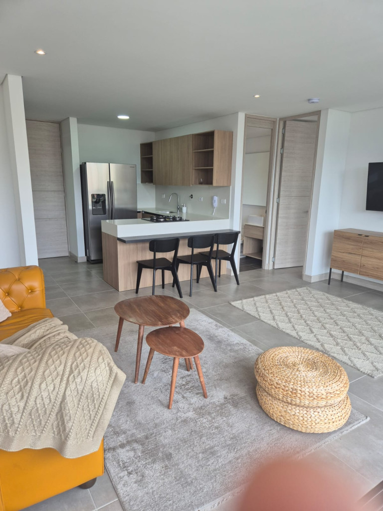 Apartaestudio en Arriendo en El Poblado, Medellín