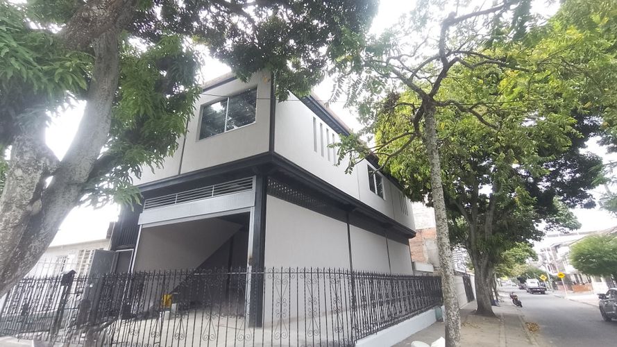 Bodega en venta en Guayaquil, Cali, 300 m² · foto 2 de 24