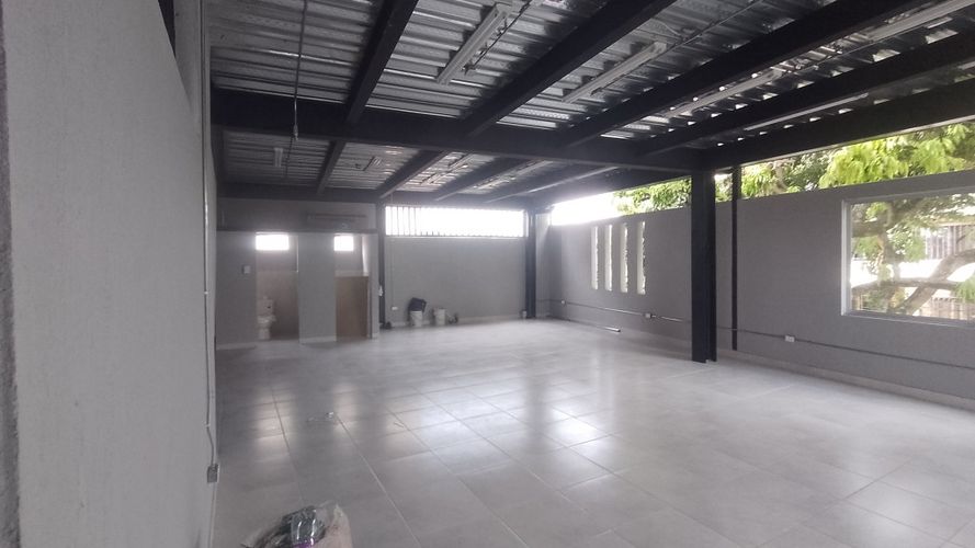 Bodega en venta en Guayaquil, Cali, 300 m² · foto 14 de 24