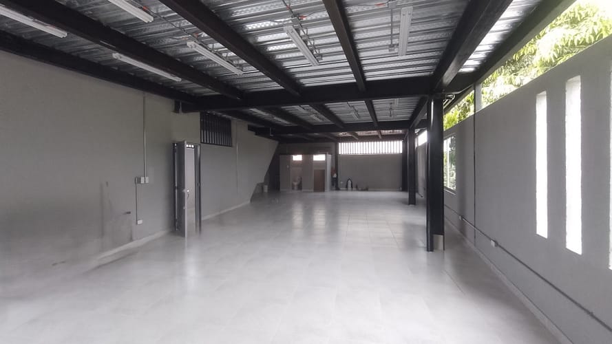 Bodega en venta en Guayaquil, Cali, 300 m² · foto 23 de 24