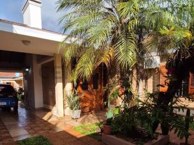 EN VENTA INMUEBLE DE 600 M2 CON DOS VIVIENDAS  EN BARRIO CARMELITAS, CAMBYRETÁ — foto 2