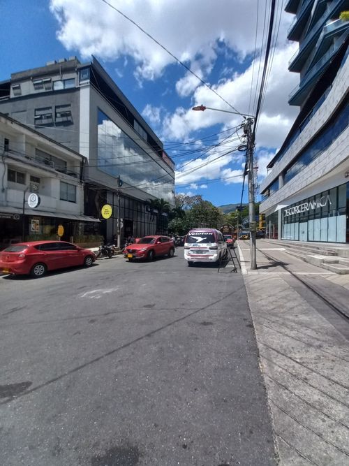 Apartamento de 2 alcobas en venta en Hipodromo, Ibagué, 83 m² · foto 4 de 24
