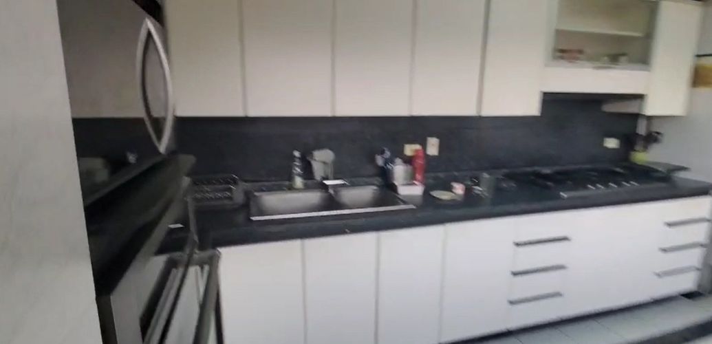 Apartamento de 5 alcobas en venta en Club De Los Lagartos, Bogotá, 384 m² · foto 16 de 24