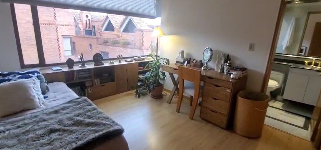 Apartamento de 5 alcobas en venta en Club De Los Lagartos, Bogotá, 384 m² · foto 19 de 24