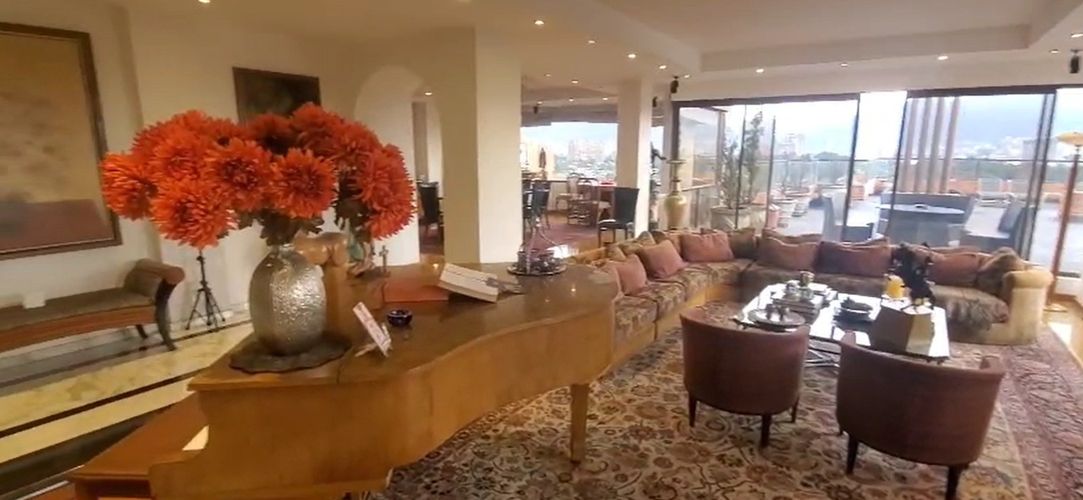 Apartamento de 5 alcobas en venta en Club De Los Lagartos, Bogotá, 384 m² · foto 13 de 24