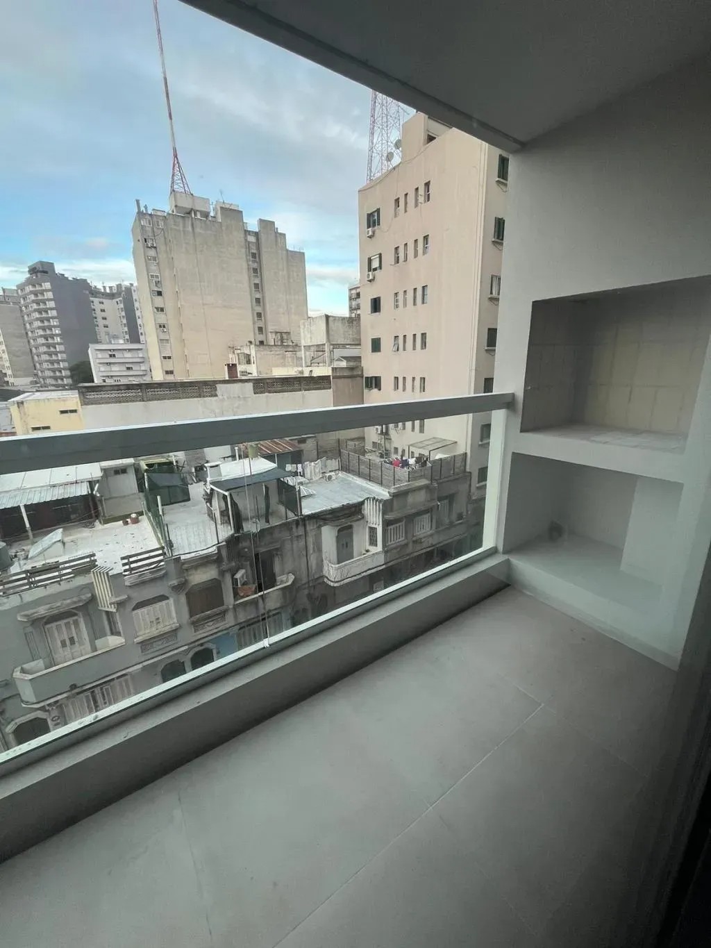 Alquiler Apartamento 1 Dormitorio Con Parrillero y Garage Cordon - RH-15315 · Foto 11