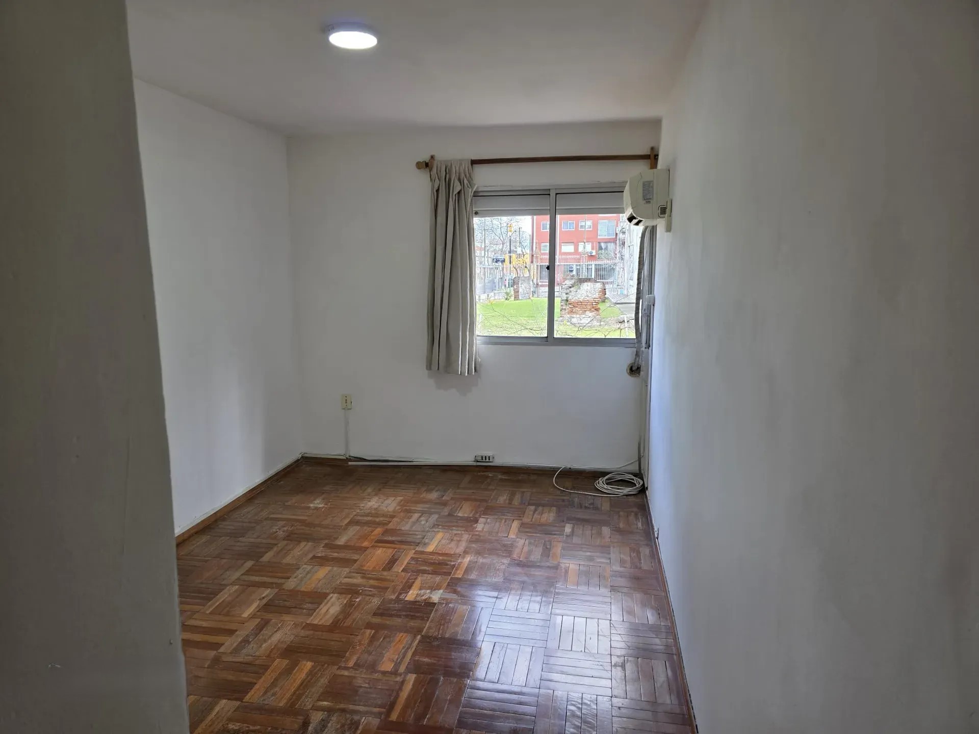 Alquiler Apartamento 3 Dormitorios Aguada - RH-15328 · Foto 3