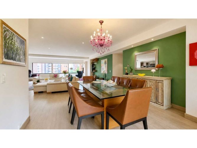 Apartamento de 3 alcobas en venta en Los Balsos, Medellín, 255 m² · foto 3 de 22