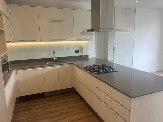 Apartamento de 2 alcobas en arriendo en La Aguacatala, Medellín, 90 m² · foto 2 de 24