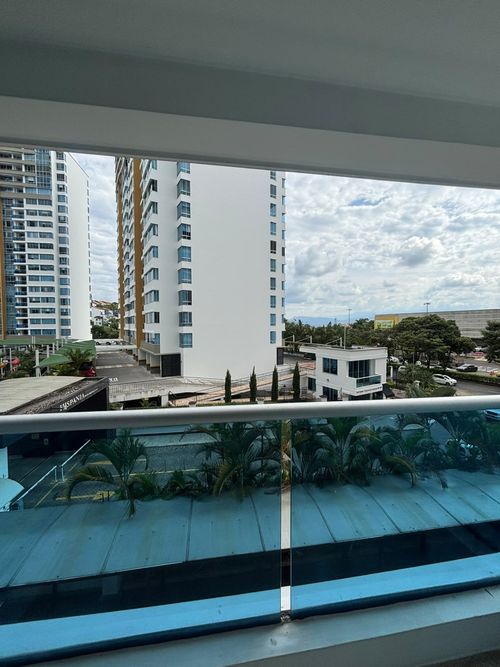 Apartamento de 3 alcobas en venta en El Tejar, Bucaramanga, 110 m² · foto 8 de 19