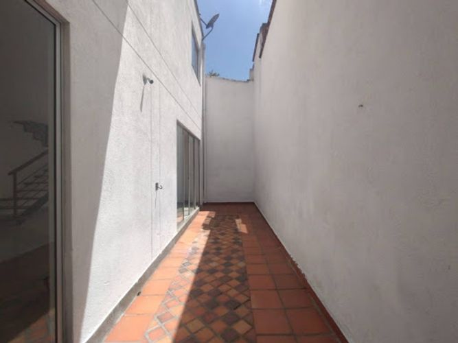 Casa en venta en Loma De San Jose, Sabaneta, 217 m² · foto 8 de 22