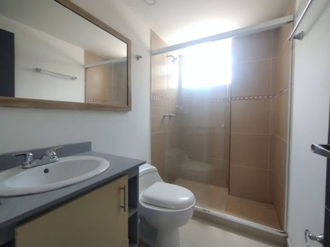 Casa en venta en Loma De San Jose, Sabaneta, 217 m² · foto 13 de 22