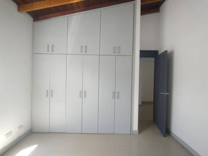 Casa en venta en Loma De San Jose, Sabaneta, 217 m² · foto 15 de 22