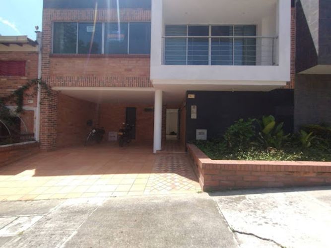 Casa en venta en Loma De San Jose, Sabaneta, 217 m² · foto 21 de 22