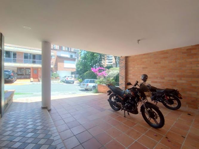 Casa en venta en Loma De San Jose, Sabaneta, 217 m² · foto 22 de 22