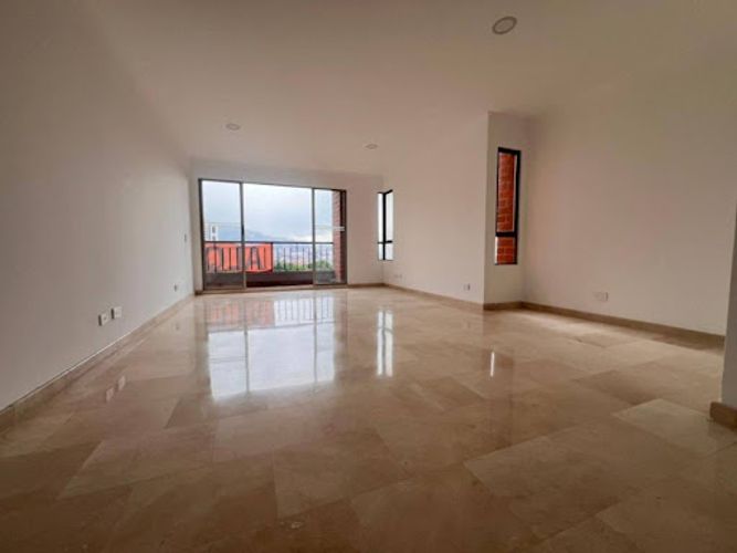 Apartamento de 3 alcobas en arriendo en La Frontera, Medellín, 165 m² · foto 7 de 18