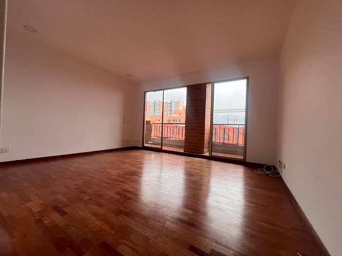 Apartamento de 3 alcobas en arriendo en La Frontera, Medellín, 165 m² · foto 11 de 18