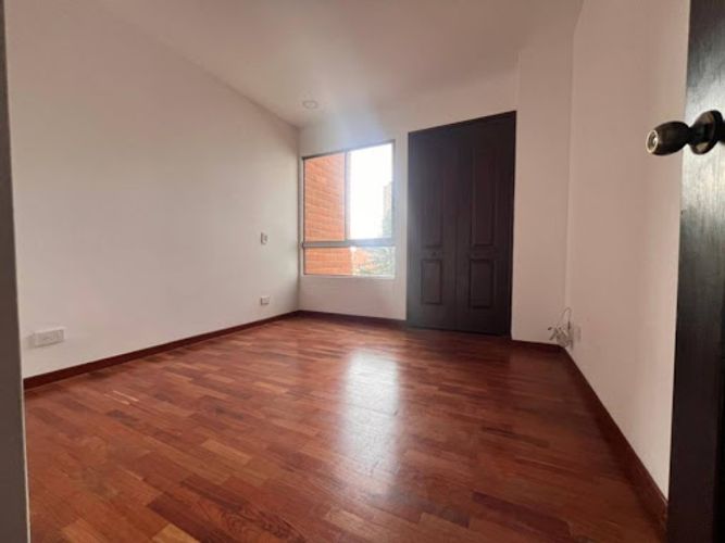 Apartamento de 3 alcobas en arriendo en La Frontera, Medellín, 165 m² · foto 15 de 18