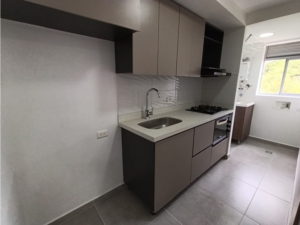 Apartamento en venta en Bello Horizonte, Medellín · foto 2 de 17