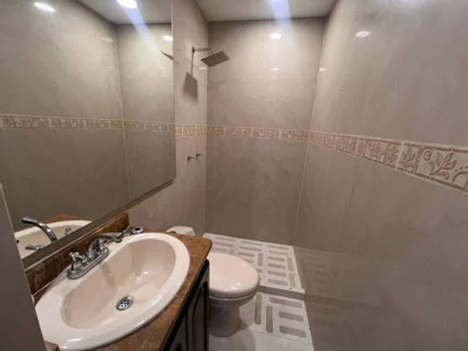 Apartamento de 3 alcobas en arriendo en La Frontera, Medellín, 165 m² · foto 16 de 18