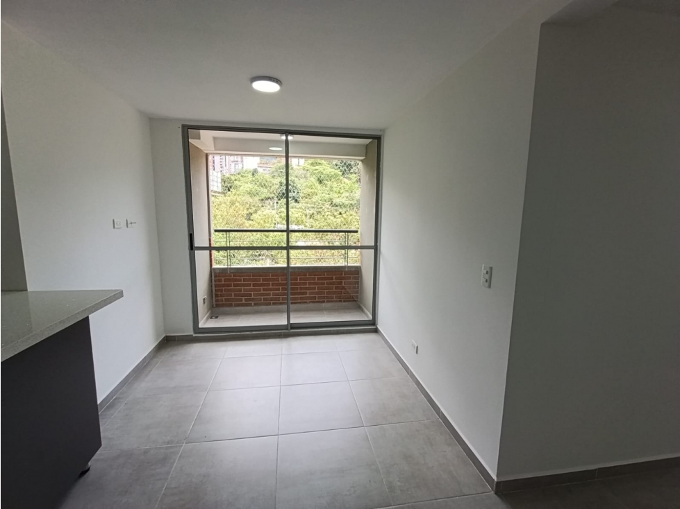 Apartamento en venta en Bello Horizonte, Medellín · foto 6 de 17