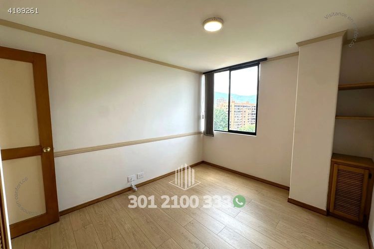 Apartamento de 3 alcobas en arriendo en Los Balsos, Medellín, 140 m² · foto 21 de 24