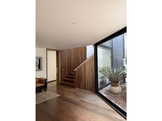 Casa de 5 alcobas en venta en Llano Grande, Rionegro, 700 m² · foto 9 de 23