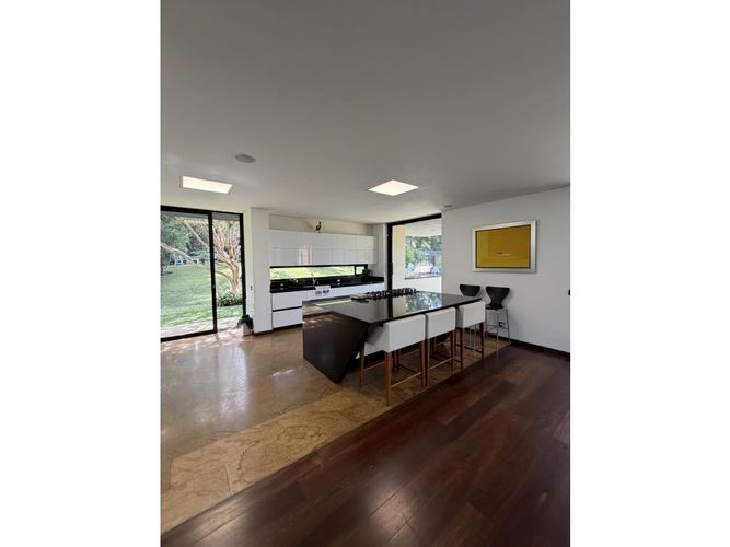 Casa de 5 alcobas en venta en Llano Grande, Rionegro, 700 m² · foto 18 de 23