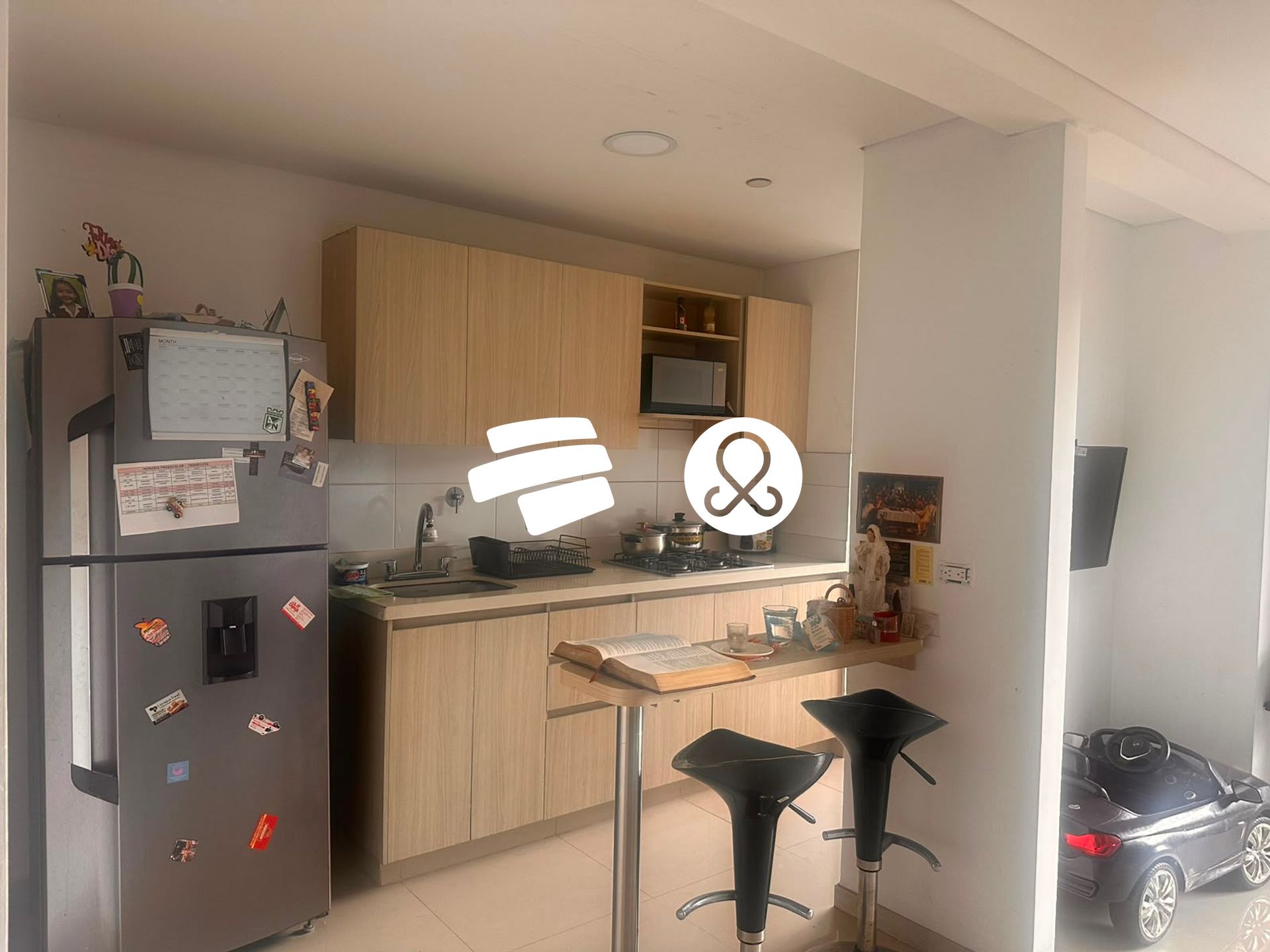 Apartamento en venta en Centro, Itagüí · foto 2 de 9
