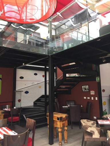 Casa en venta en Usaquen, Bogotá · foto 11 de 17