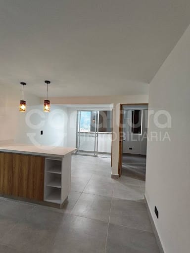 Apartamento de 2 alcobas en arriendo en Potrerito, Bello, 54 m² · foto 2 de 14