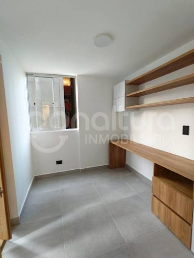 Apartamento de 2 alcobas en arriendo en Potrerito, Bello, 54 m² · foto 10 de 14