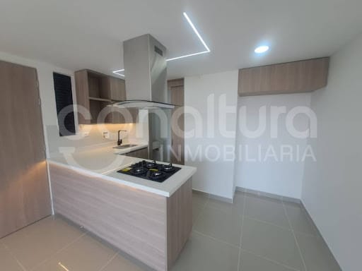 Apartamento de 3 alcobas en arriendo en Santa Ana, Bello, 68 m² · foto 2 de 15