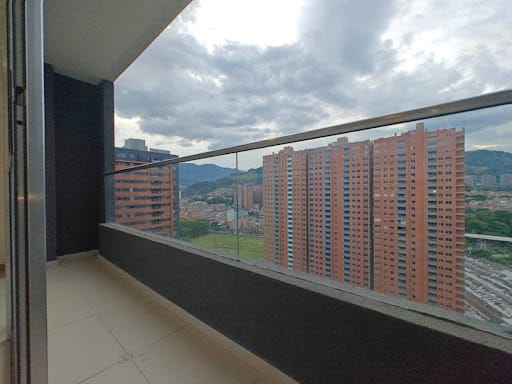 Apartamento de 3 alcobas en arriendo en Villa Paula, Itagüí, 73 m² · foto 5 de 20