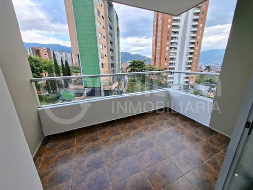Apartamento de 2 alcobas en arriendo en El Esmeraldal, Envigado, 79 m² · foto 5 de 15