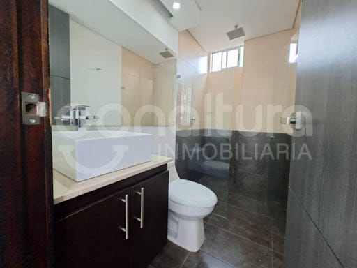 Apartamento de 2 alcobas en arriendo en El Esmeraldal, Envigado, 79 m² · foto 8 de 15