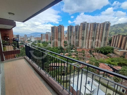 Apartamento de 3 alcobas en arriendo en Tres Esquinas, Sabaneta, 68 m² · foto 5 de 23