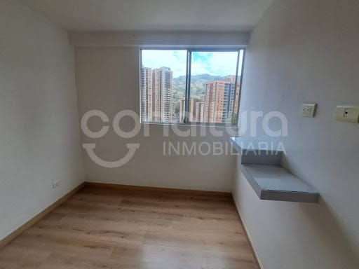 Apartamento de 3 alcobas en arriendo en Tres Esquinas, Sabaneta, 68 m² · foto 8 de 23