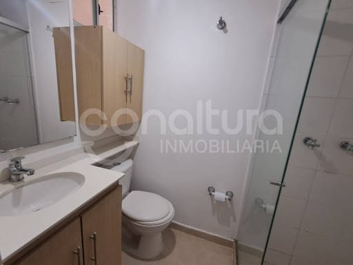 Apartamento de 3 alcobas en arriendo en Tres Esquinas, Sabaneta, 68 m² · foto 16 de 23