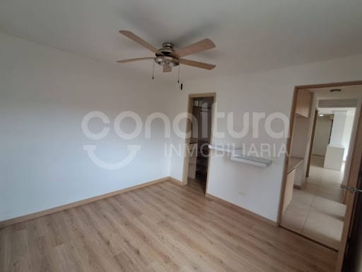 Apartamento de 3 alcobas en arriendo en Tres Esquinas, Sabaneta, 68 m² · foto 19 de 23