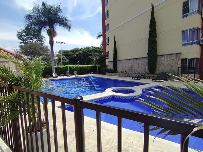 Casa de 4 alcobas en venta en Ciudad Jardin, Cali, 297 m² · foto 15 de 18