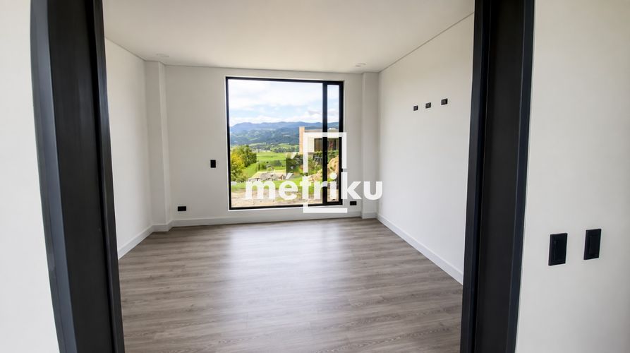 Casa de 4 alcobas en venta en San Gabriel, Sopó, 584 m² · foto 6 de 20